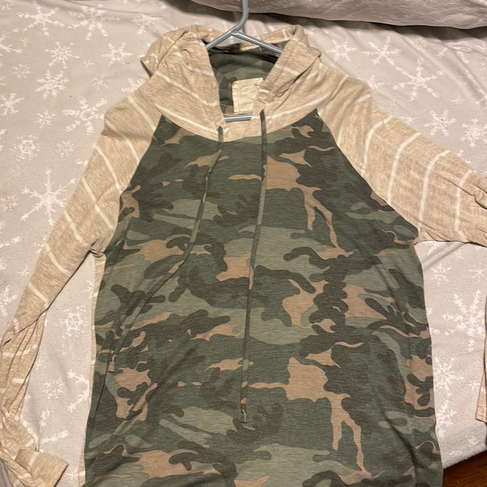 Fantastic fawn camo long sleeve